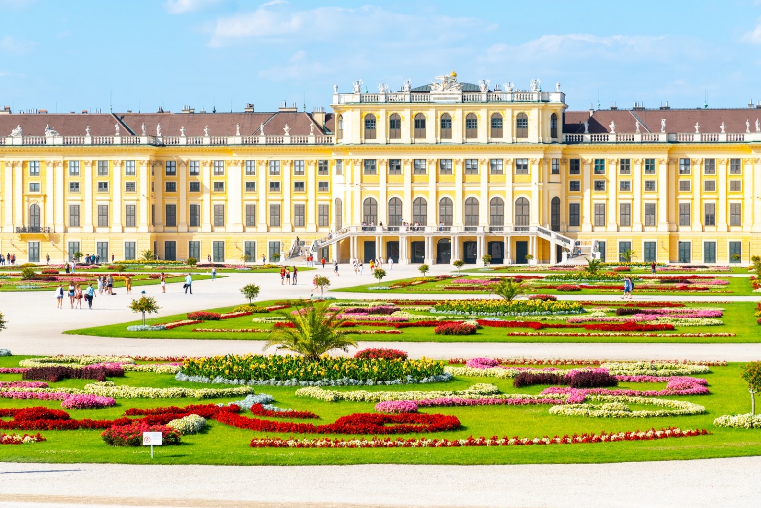 Eines der schönsten Freizeitprogramm in Wien ist ein Besuch im Schloss Schönbrunn